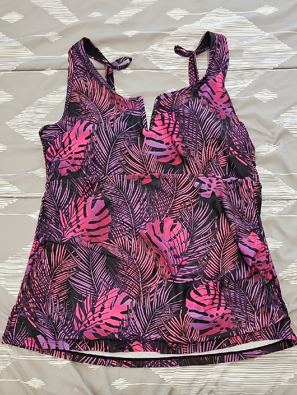 Women’s Pink & Purple Tropical Swim Tank Top